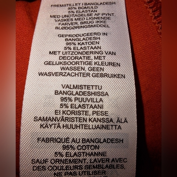 A GymShark XL men's short sleeve t-shirt. EUC. Athletic, athleisure, loungewear. - Picture 7 of 8